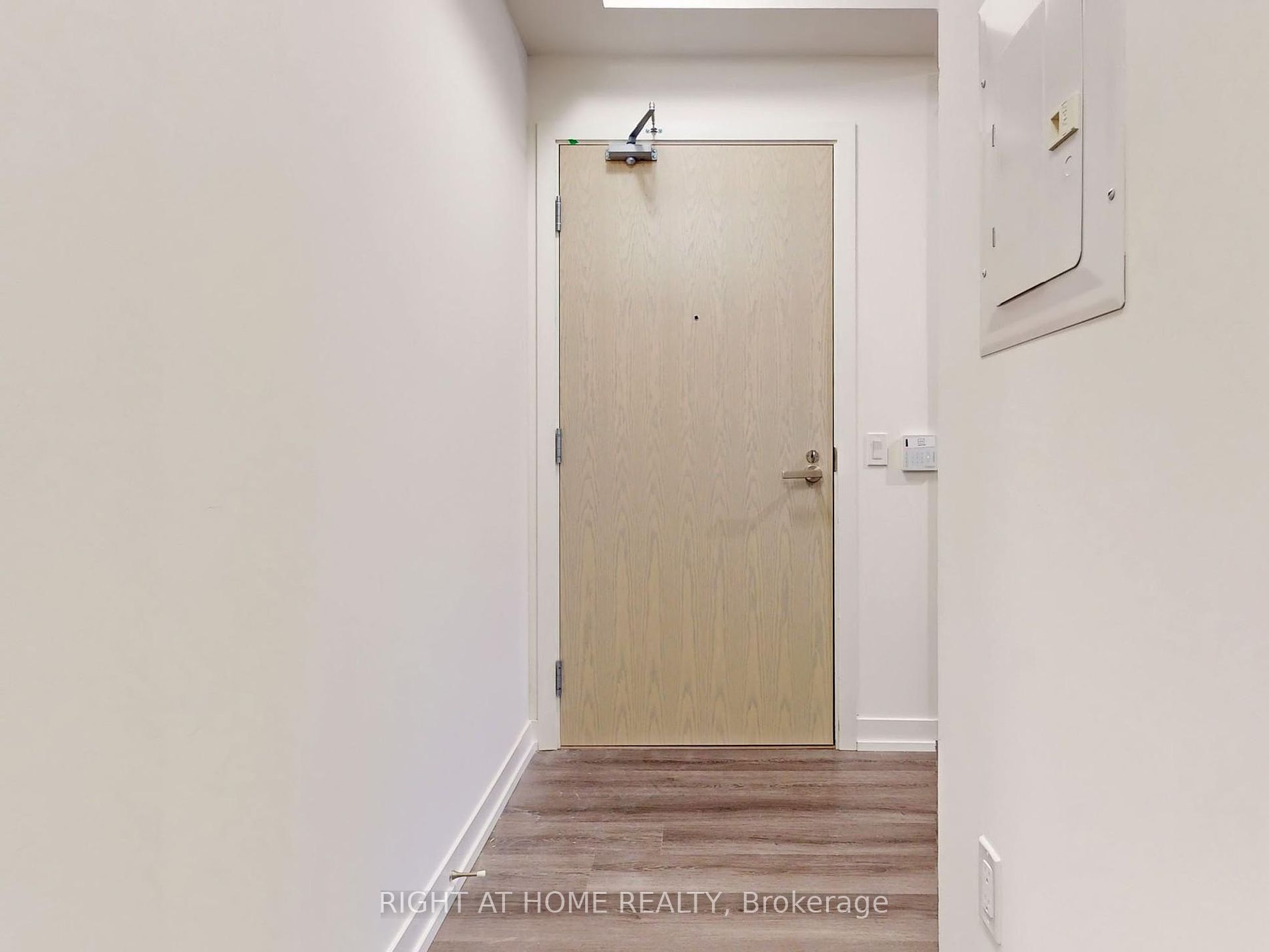 138 S Downes St 7207