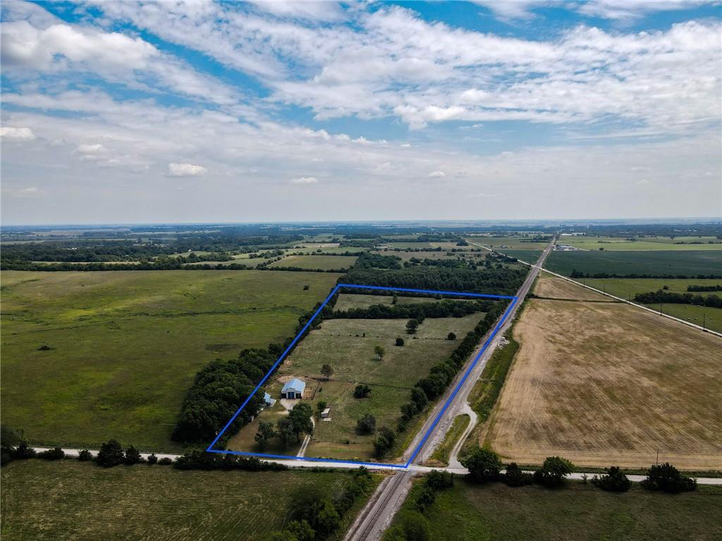Land For Sale - Barton County , MO

Don't miss this 17.1± acre farm located just outside Golden City, MO. This property is ideal for both livestock and hunting, offering a solid setup with room to grow. The land features open pasture and tree lines ready for grazing or hay, and it borders 302± acres of Missouri Prairie Foundation ground—of unhuntable ground. This makes incredible hunting opportunities for deer and turkey right out your back door on your farm.
Home For Sale Golden City MO
Located just 3.5 MI from Golden City MO, is a farm that includes a large building and working corals, making it easy to manage livestock or run a small operation. A tiny home andstorage sheds are also included, giving you plenty of space for tools, feed, or equipment.
Home For Sale Lamar MO
Located 13 mi from Lamar, MO is a 2-bedroom, 1-bath home is built to last with 2x8 walls and constructed in 2008, offering extra strength and insulation for year-round comfort. Whether you're looking for a starter farm, weekend retreat, or a place to build your rural dream, this property has the key features in place.

With its mix of functionality, hunting access, and peaceful location, this farm is a great opportunity for anyone wanting to live the country lifestyle with room to work and roam.