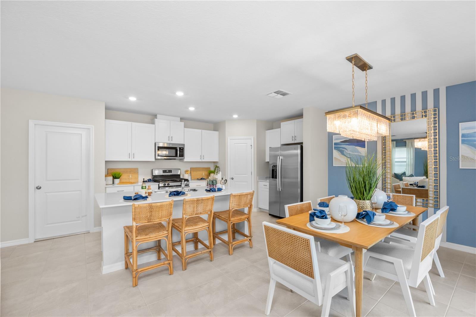 9076 Tequila Sunrise Drive