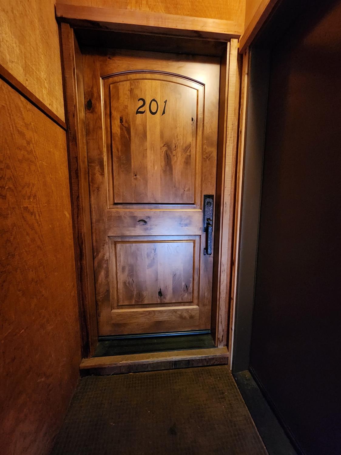 260 Bear Valley Rd. #5 (201) Road