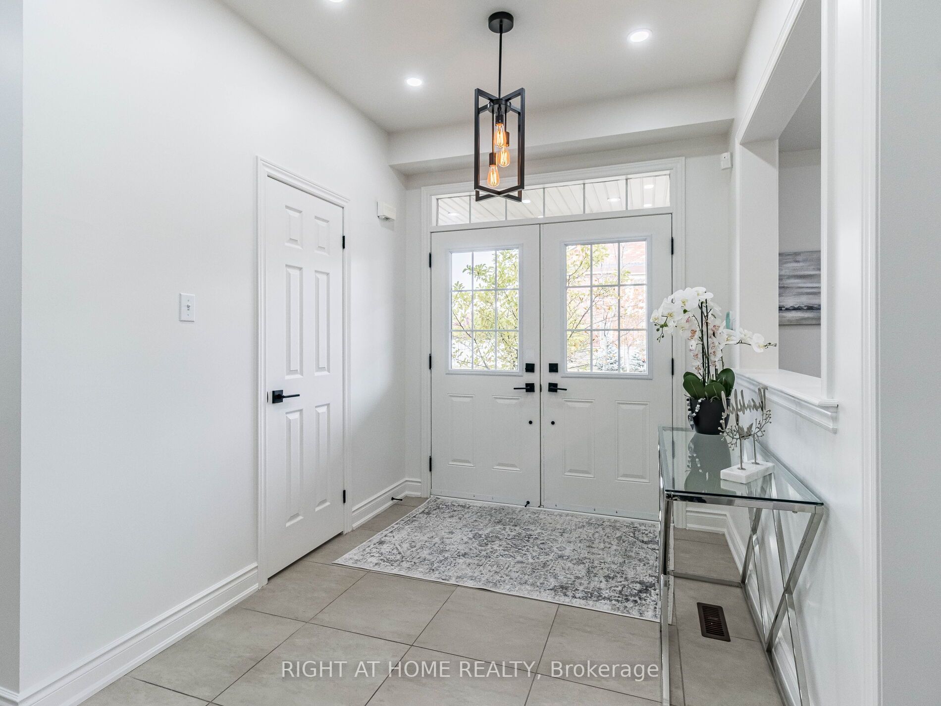 280 Wrigglesworth Cres