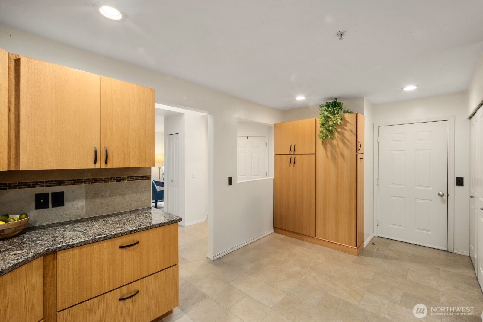 22614 43rd Avenue S 17-3