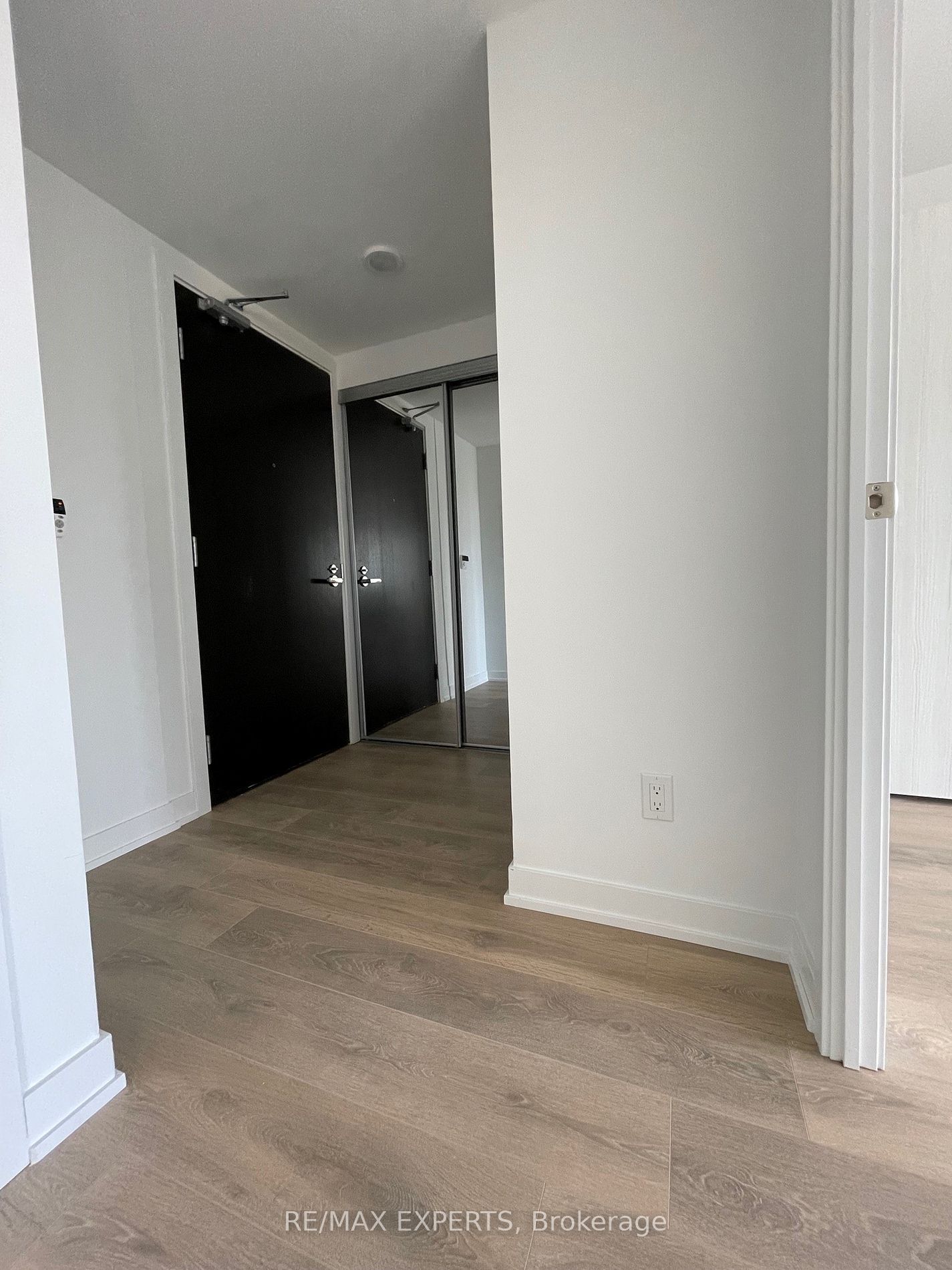 18 Maitland Terr 1212