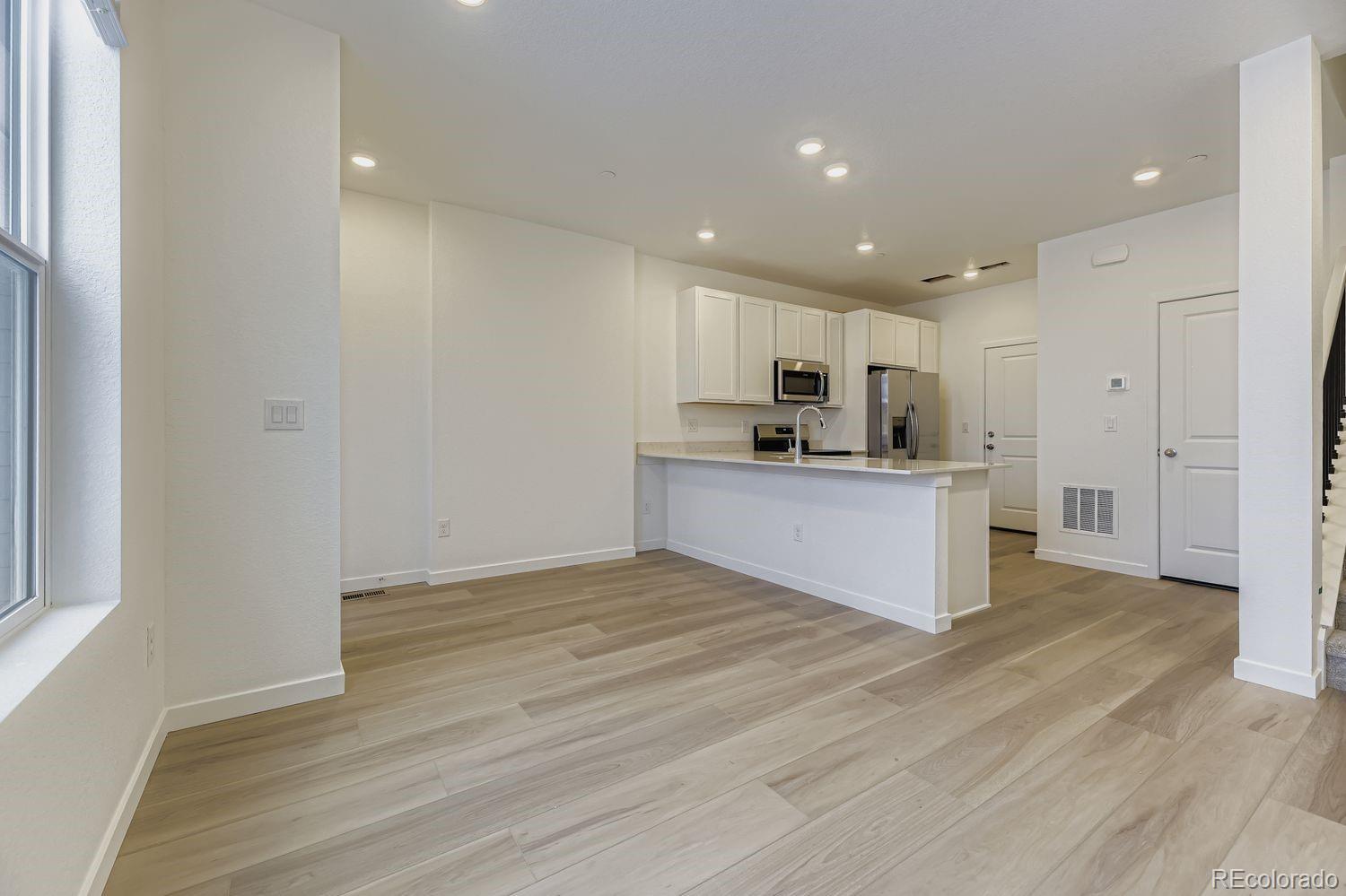 7664 S Cherokee Trail