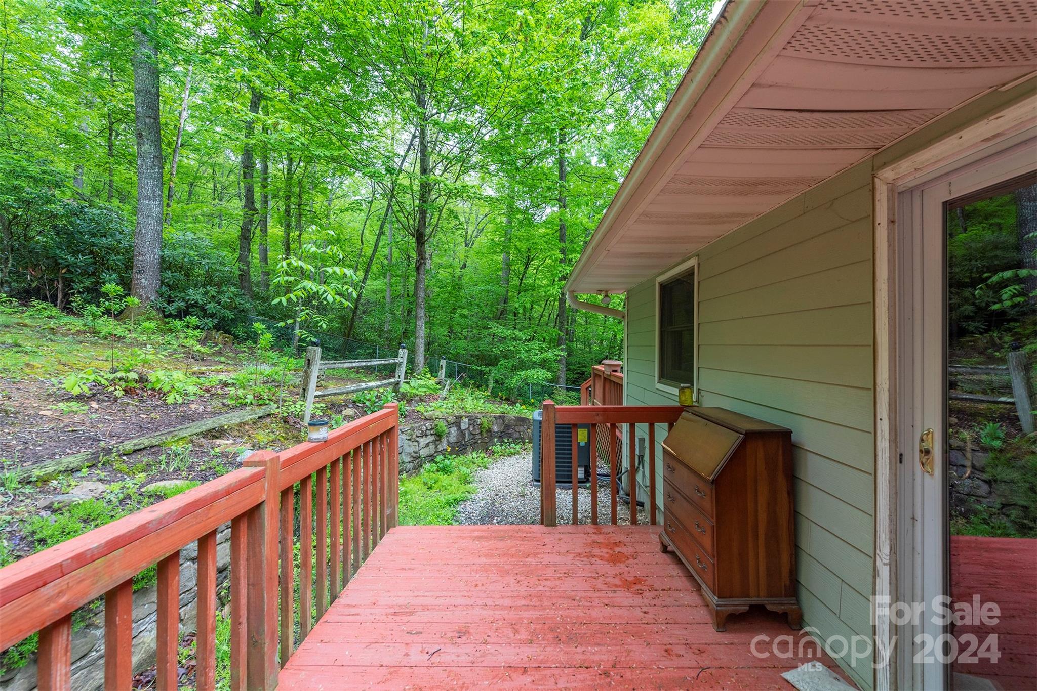 84 Echo Lake Drive