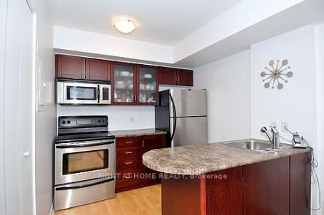 26 Western Battery Rd 225