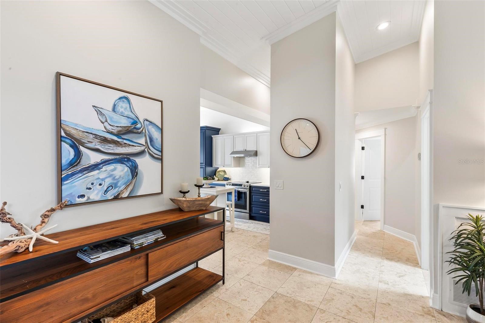 6 Colony Court