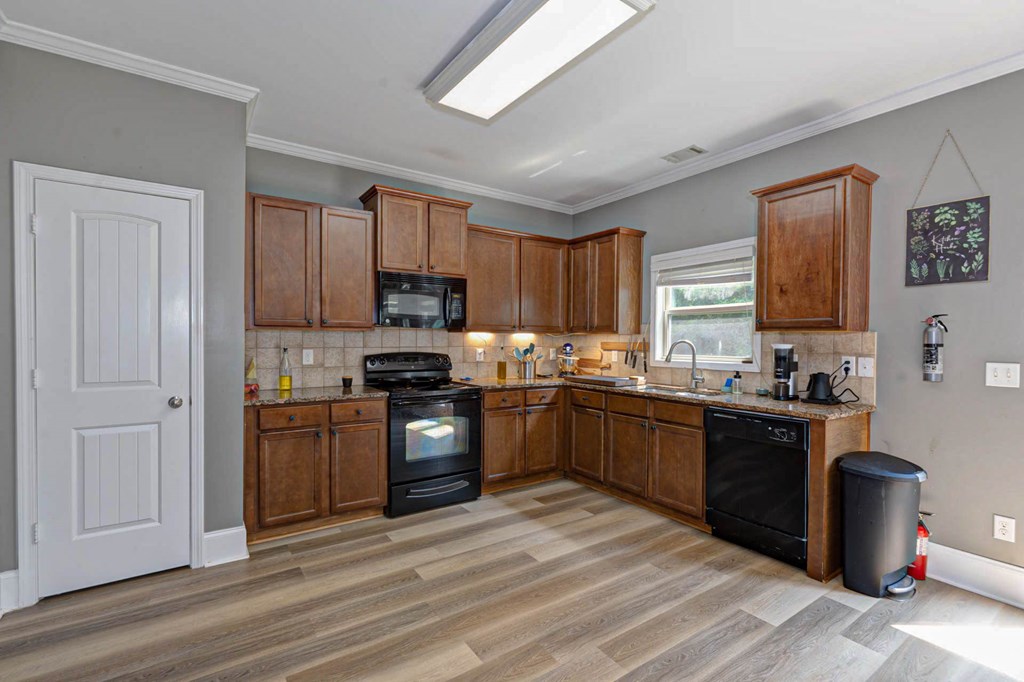 4416 Walking Stick Way
