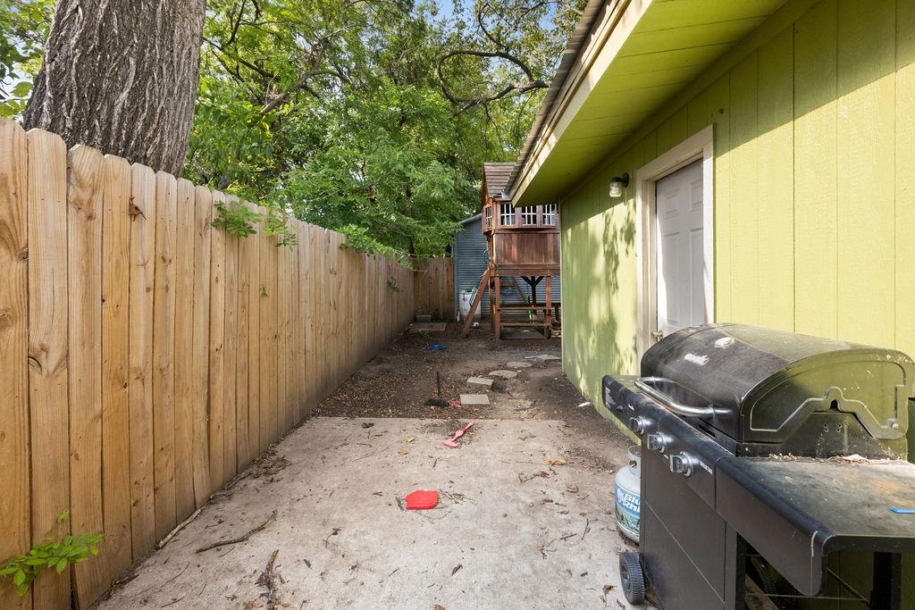 801 Oak Street