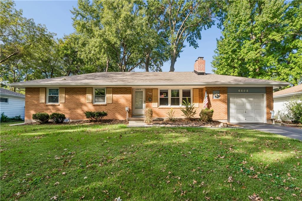 6808 Larsen Lane