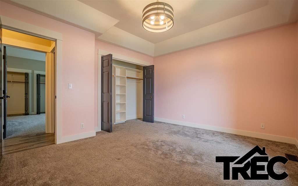 642 Cedarwood