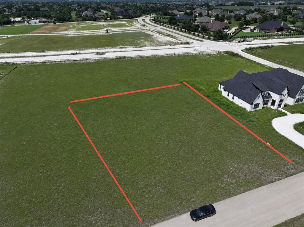 Incredible opportunity to build your dream home on this spacious 1.244-acre lot in the desirable Reserve at Southridge neighborhood. This oversized homesite offers the flexibility to bring the builder of your choice and build on your own timeline. With all utilities already onsite, this lot is ready for construction when you are. Enjoy the space, privacy, and potential of a large custom homesite while still being conveniently located near everyday amenities. Served by excellent Plano schools, this is a rare chance to create the home you’ve always envisioned in a fantastic location.