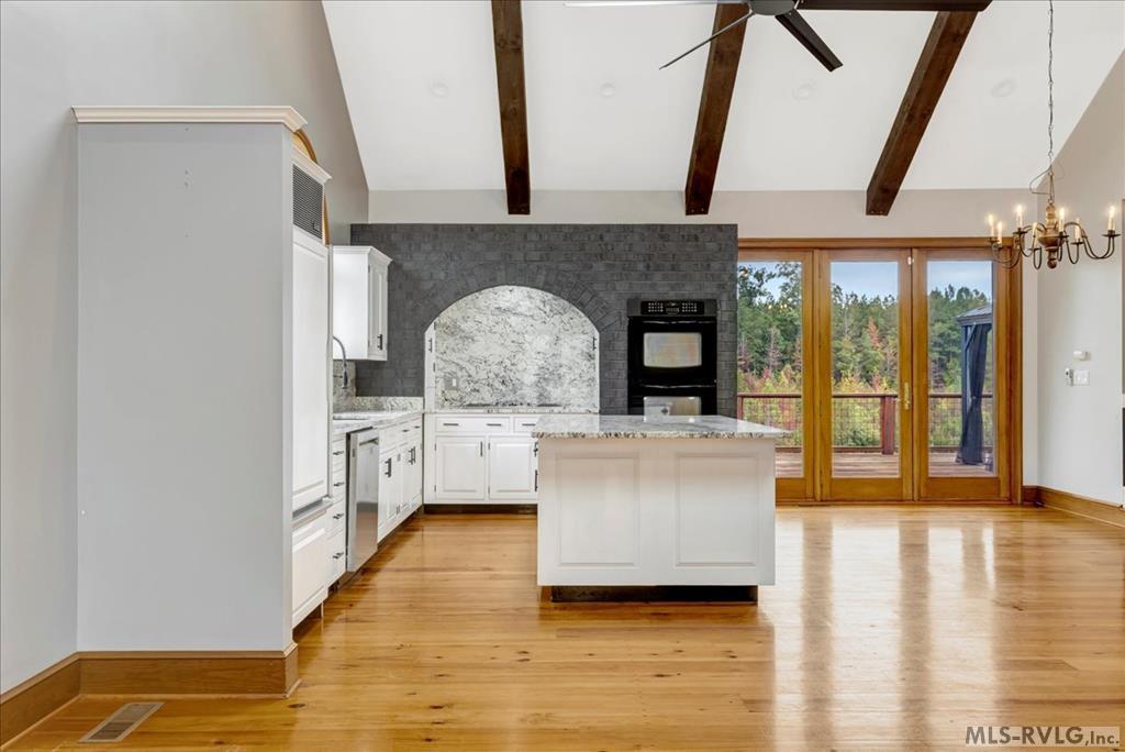 593 Stoney Cross Road
