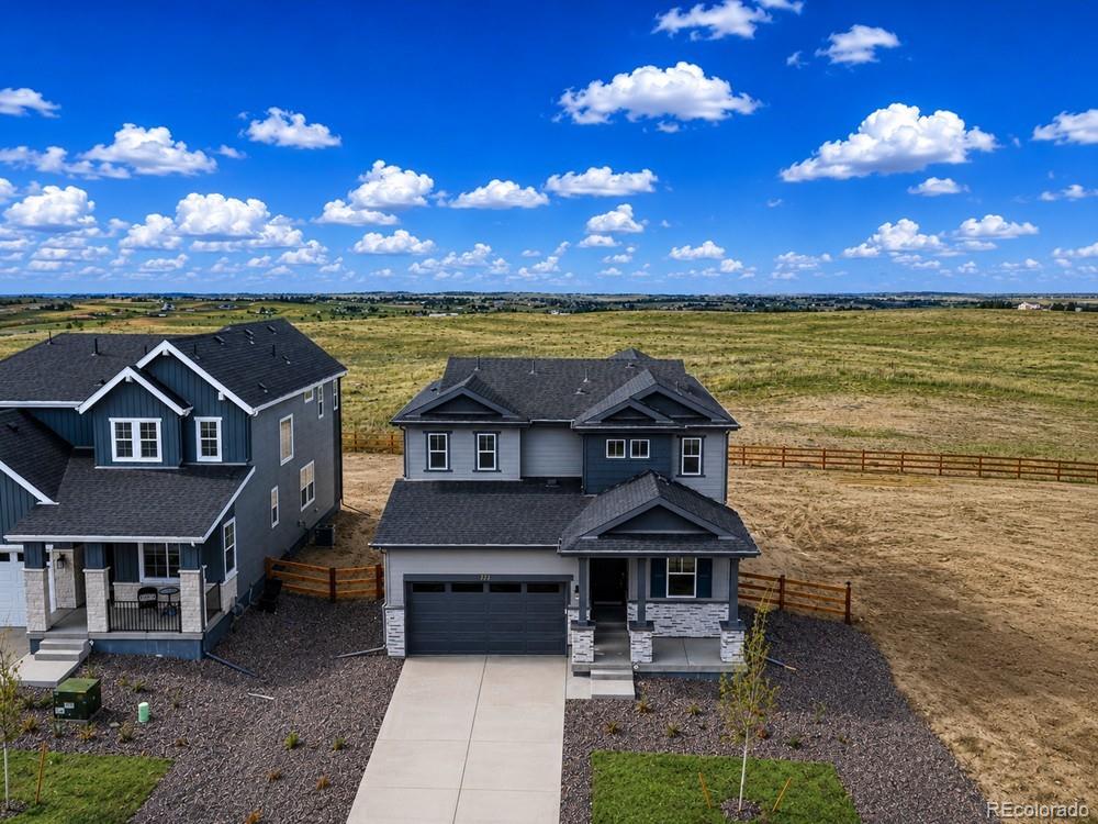 717 Bradley Circle