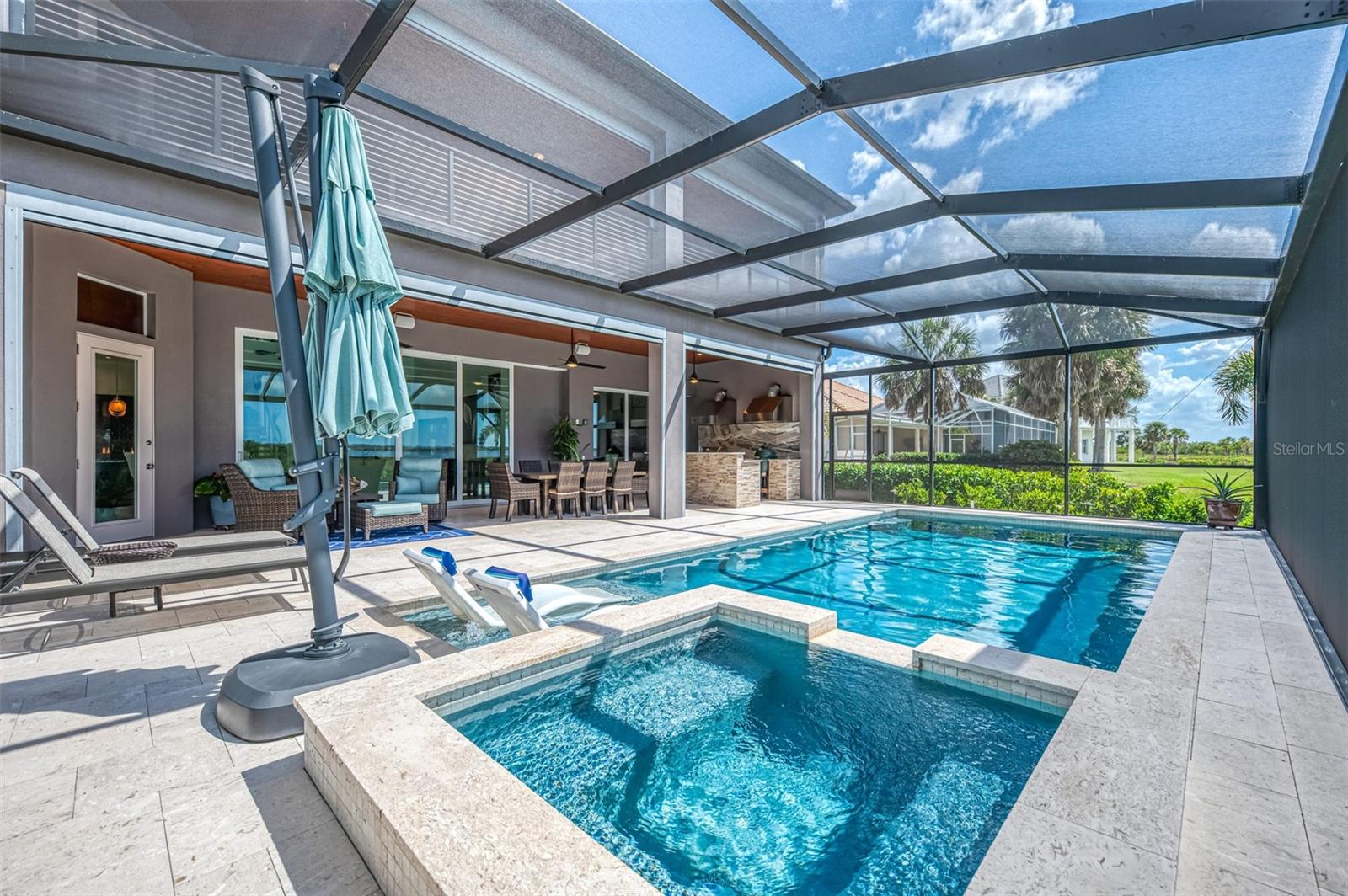 3051 Rivershore Lane