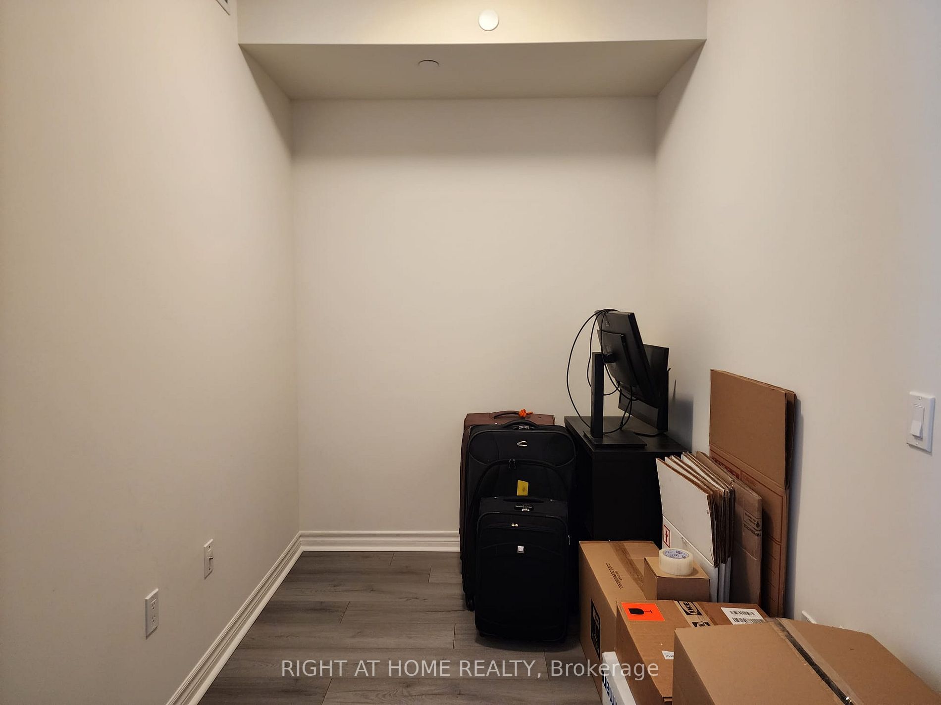 349 W Rathburn Rd 1711