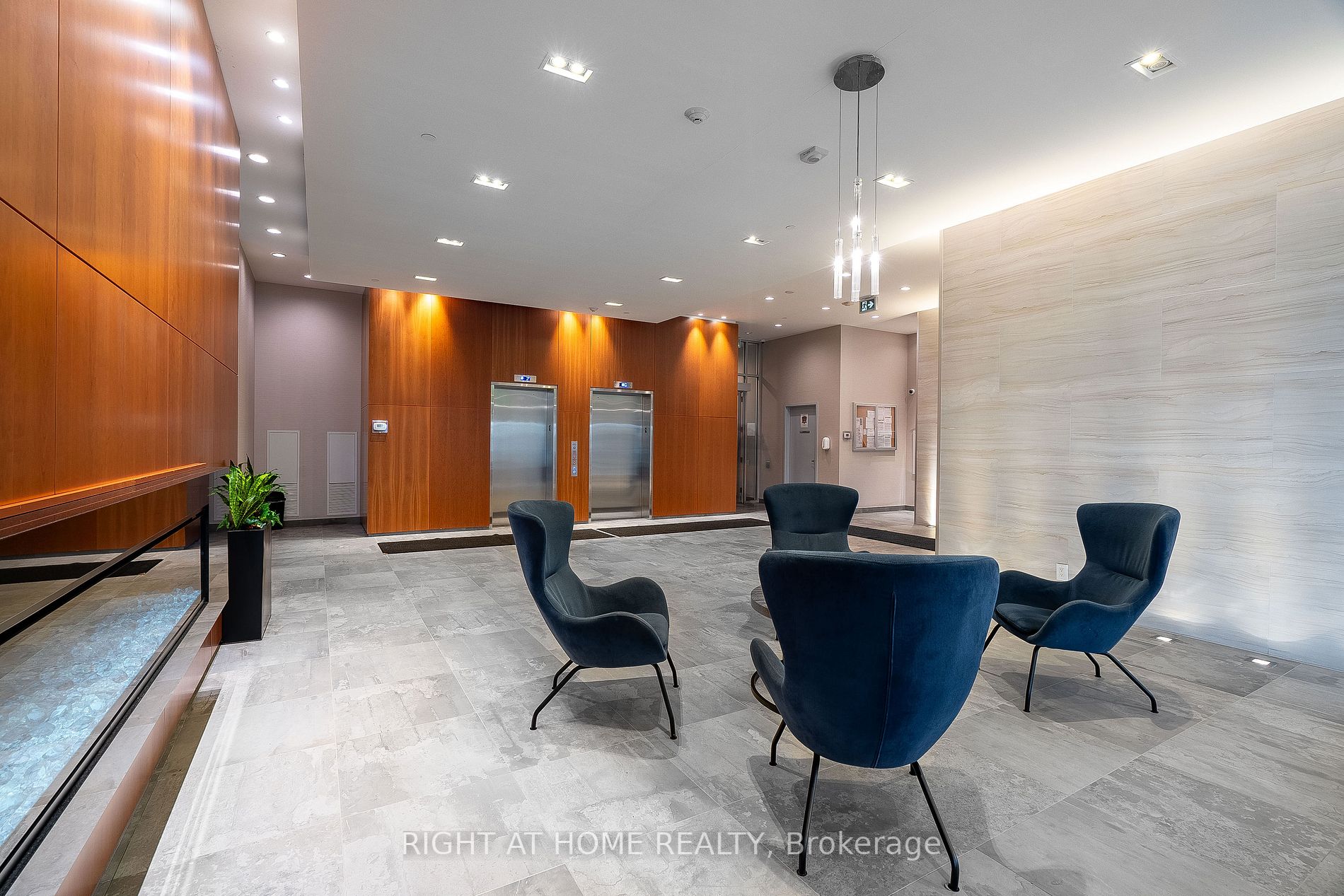 2800 Keele St 509