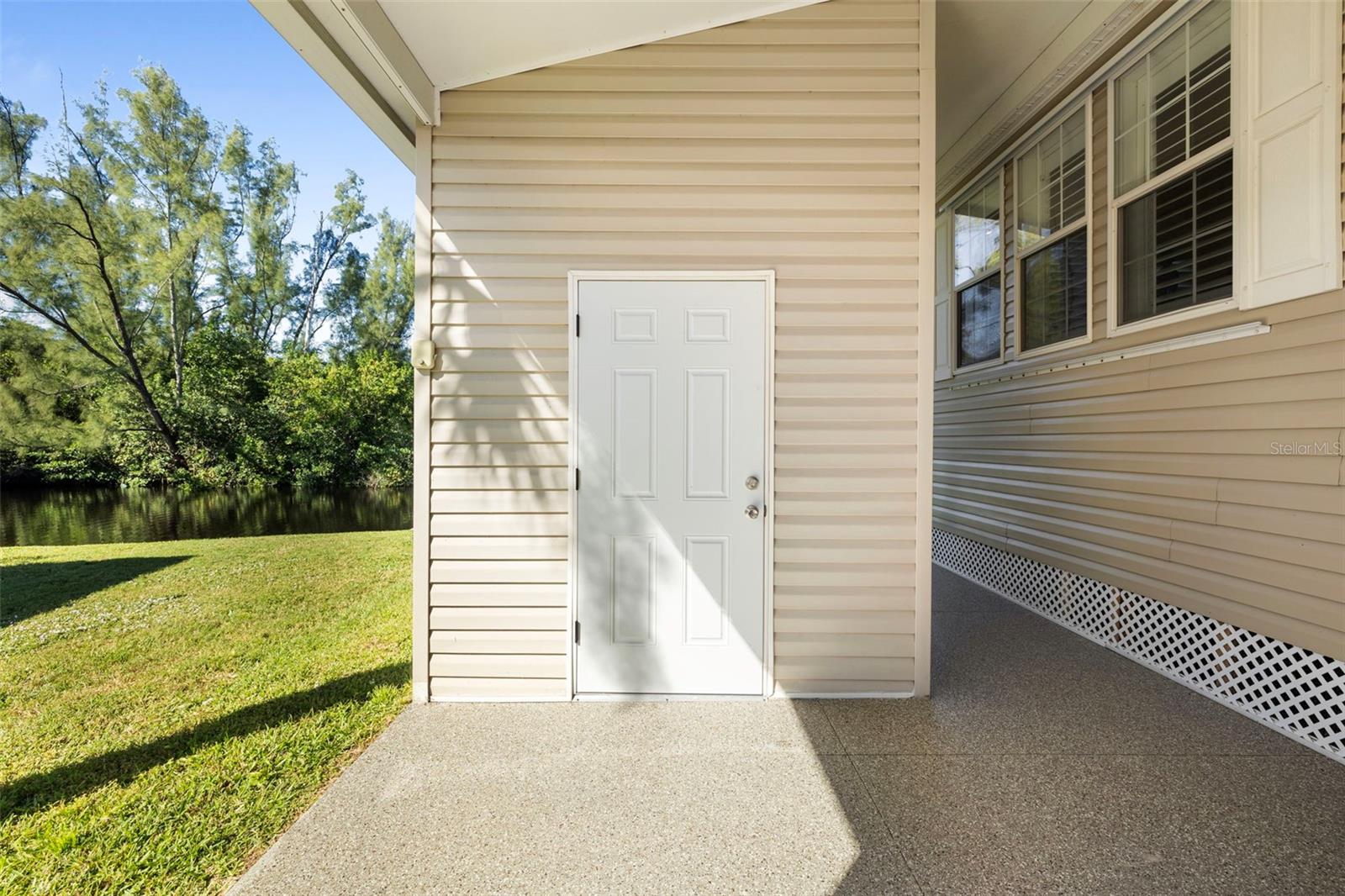 4300 Riverside Drive 108