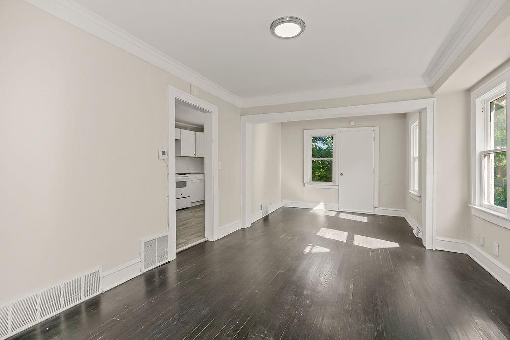 5611 Highland Avenue