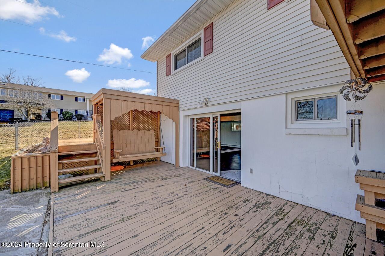 437 Jessup Avenue