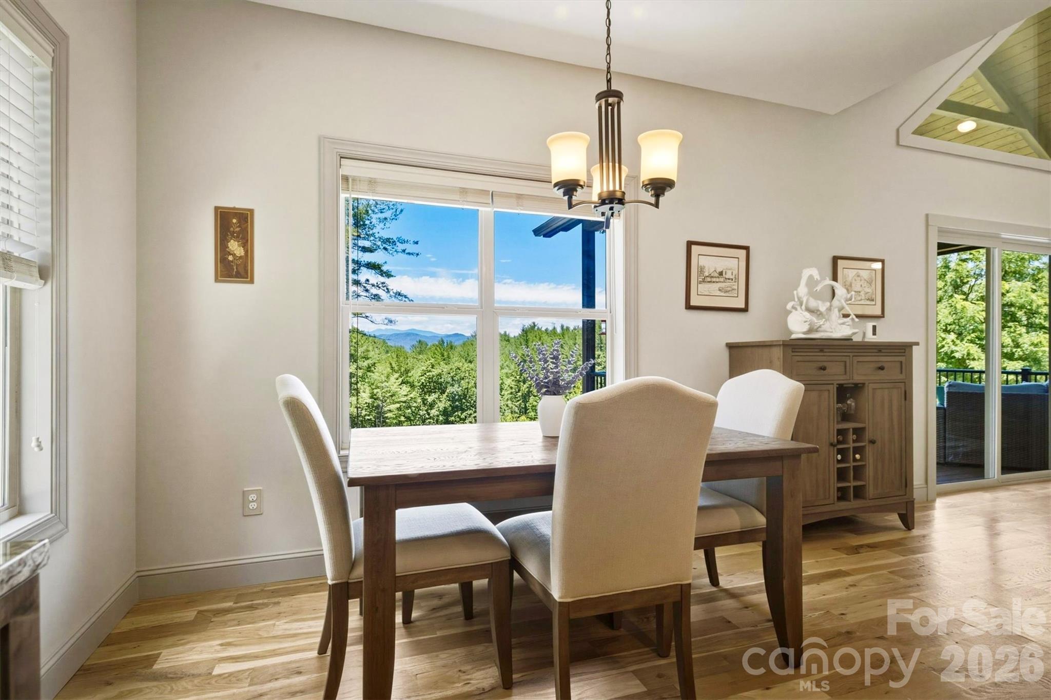 5515 Cedar Cove Way