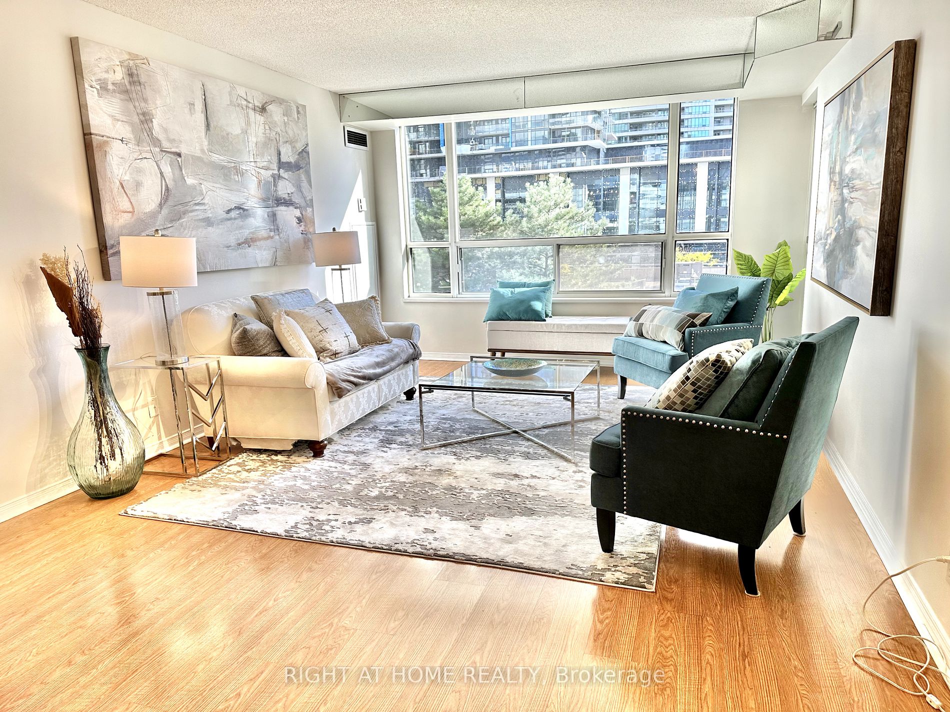 100 Upper Madison Ave 304