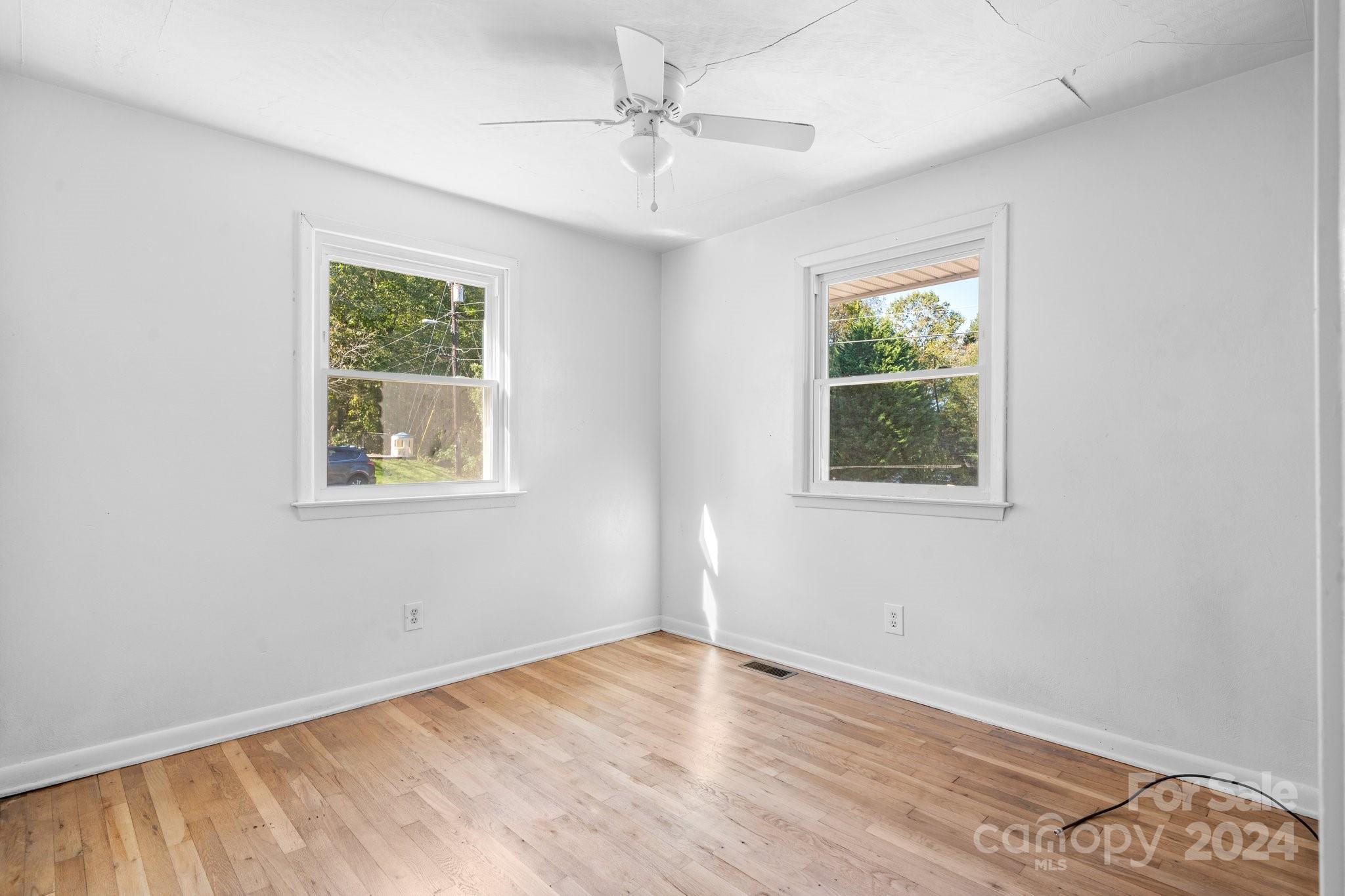 1806 & 1808 22nd Street NE