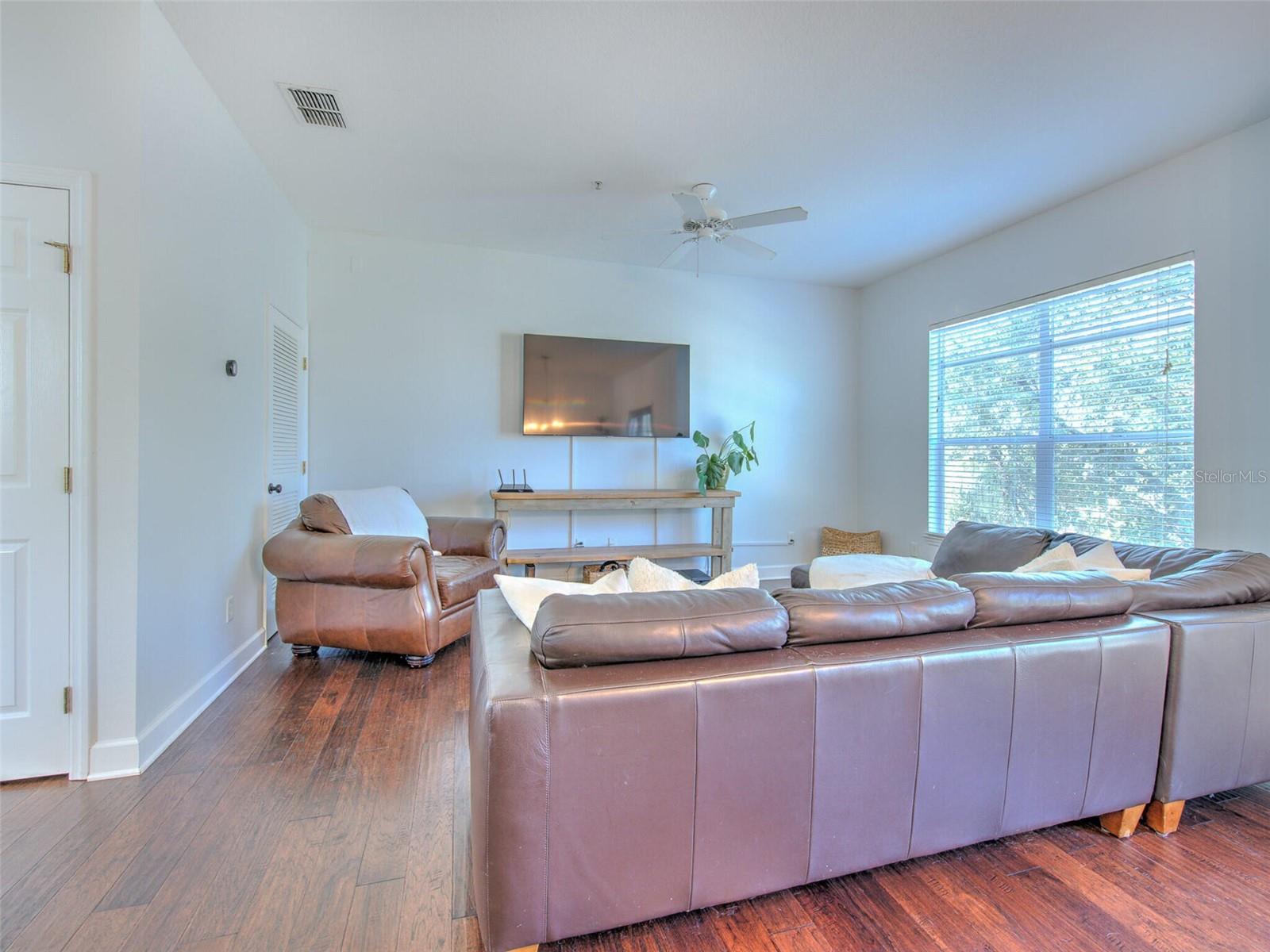 5303 Escena Ct