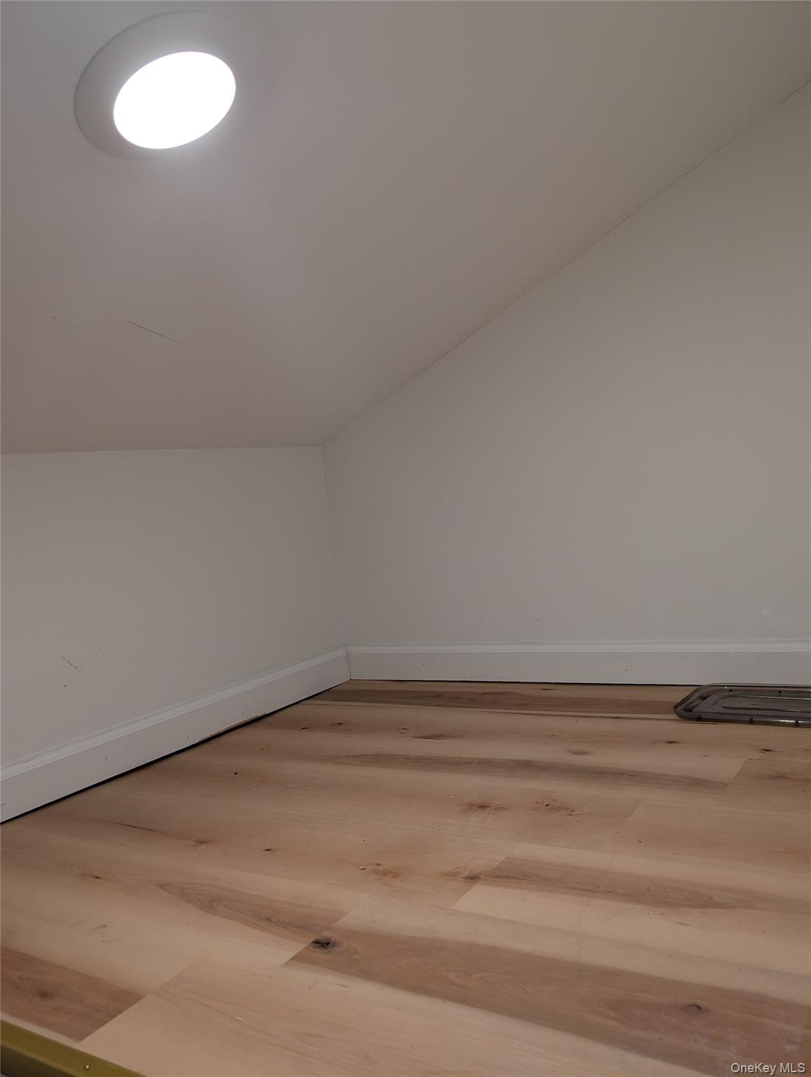 1407 State Route 208