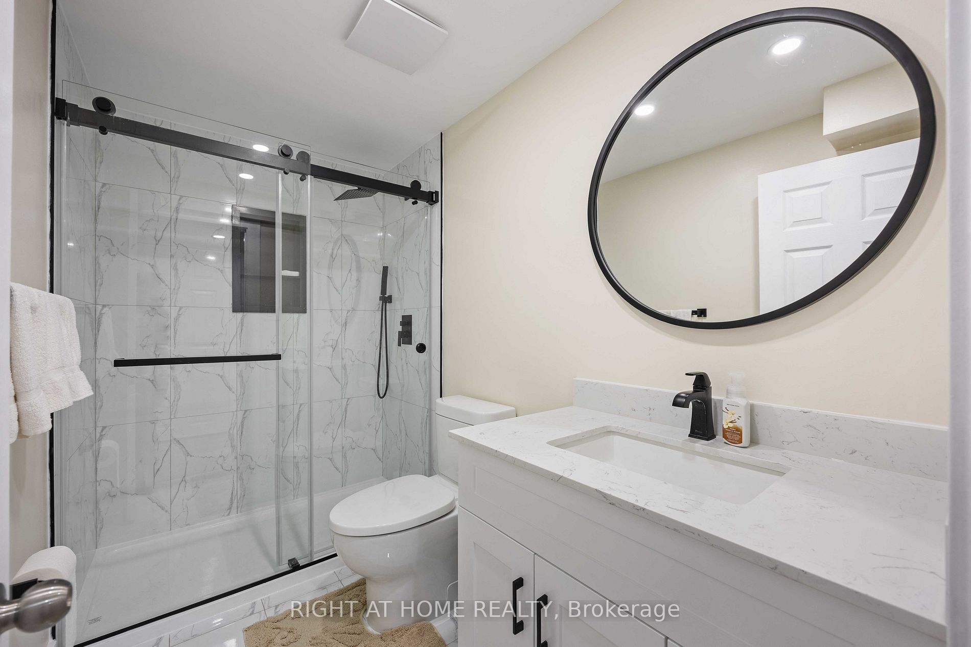 3728 Quiet Creek Dr