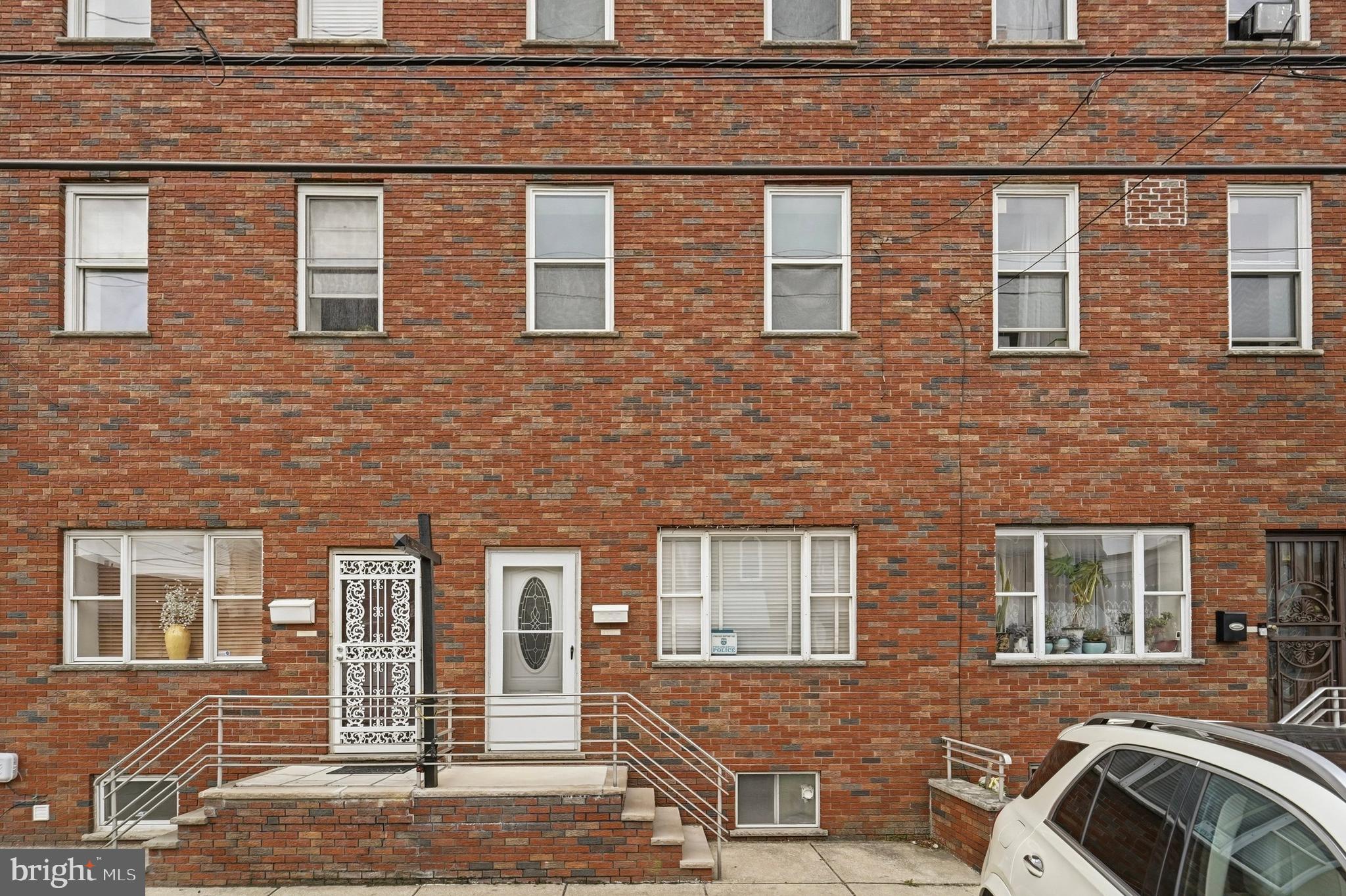 1506 W Porter Street