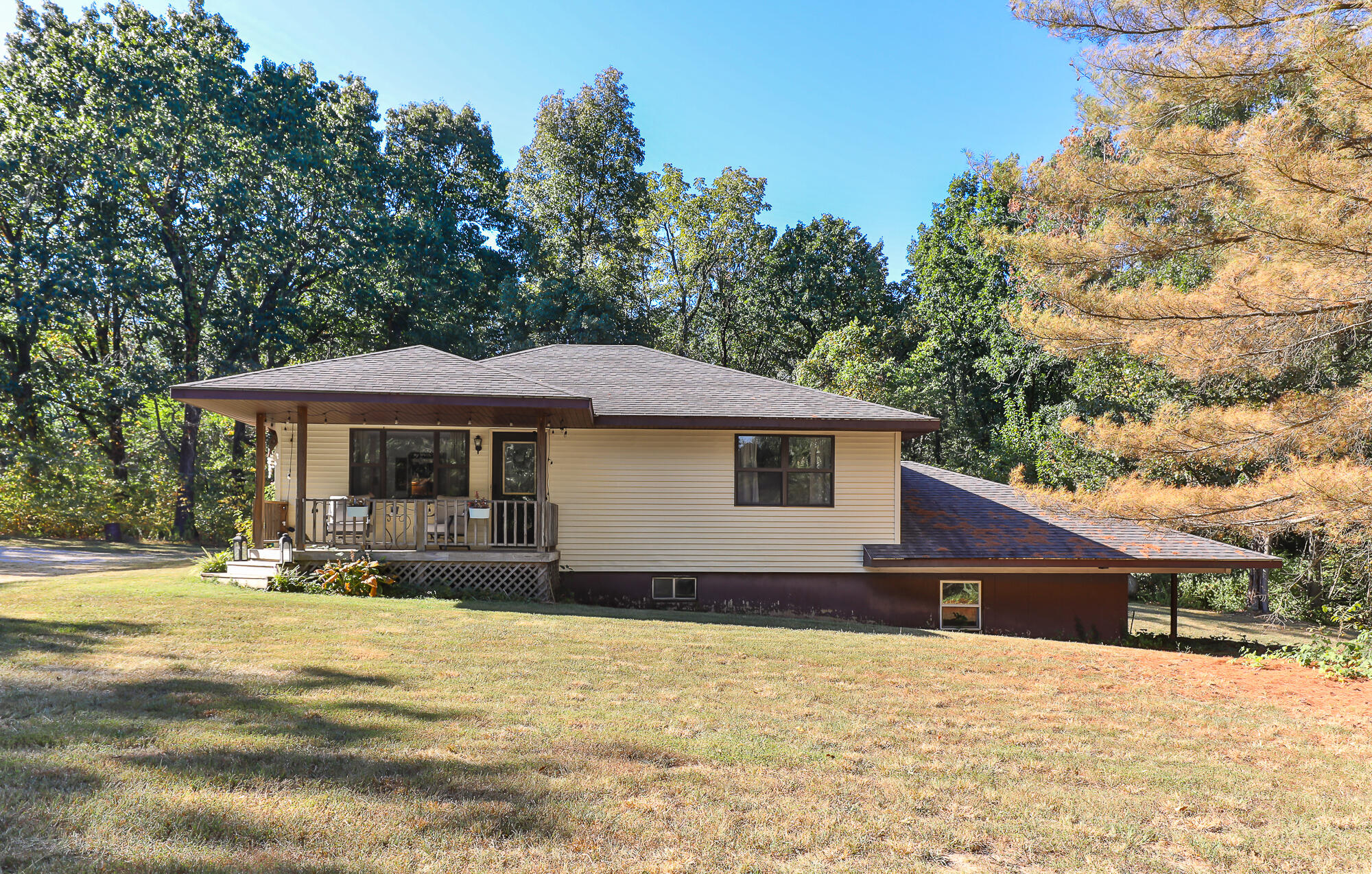 7460 W State Highway Bb