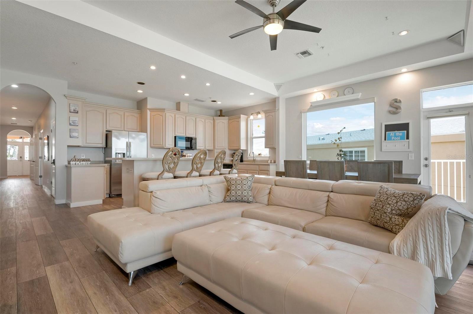 1900 Gulf Drive N 1