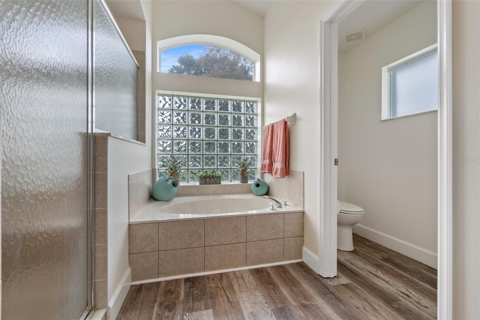 1273 Sunningdale Lane