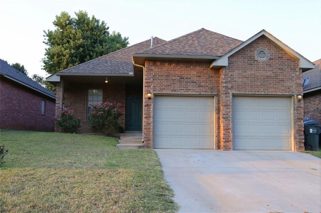 GATED COMMUNITY 3 BED 3 BATH CLOSE TO OU AVALIABLE IN END OF JUNE 2026.