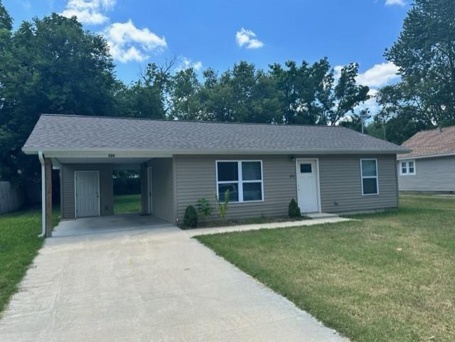 320 E Allison Street, Nevada, MO 64772