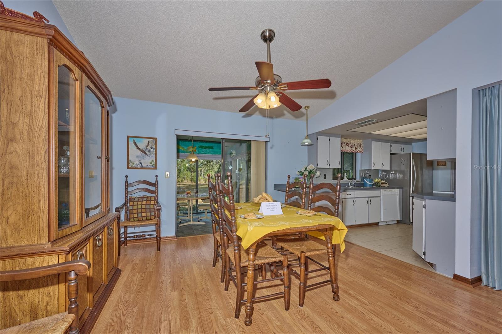 4220 Oleander Drive