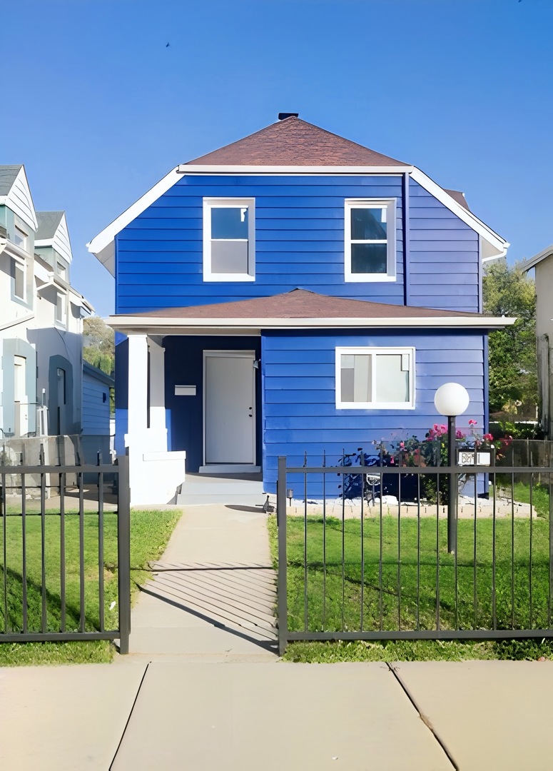 8841 S Wabash Avenue