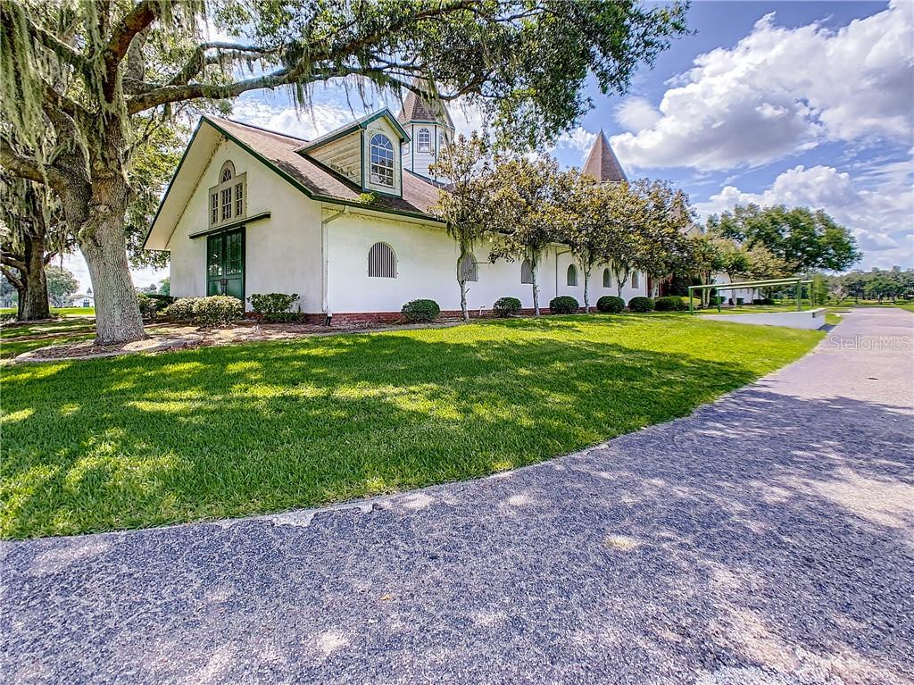 for sale in Summerfield, FL 6512 SE 156Th Loop 4 Showcase Properties