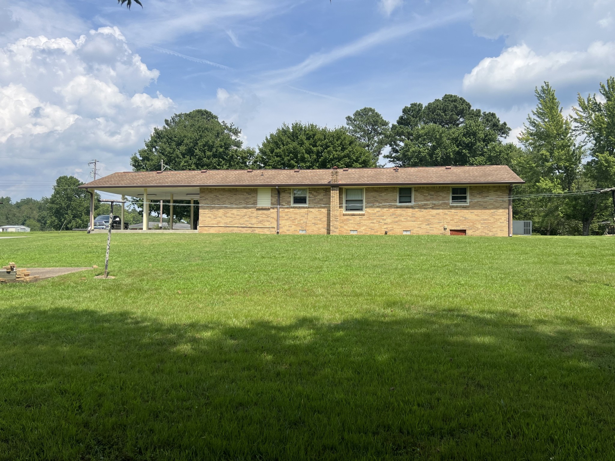110 Hart Dr