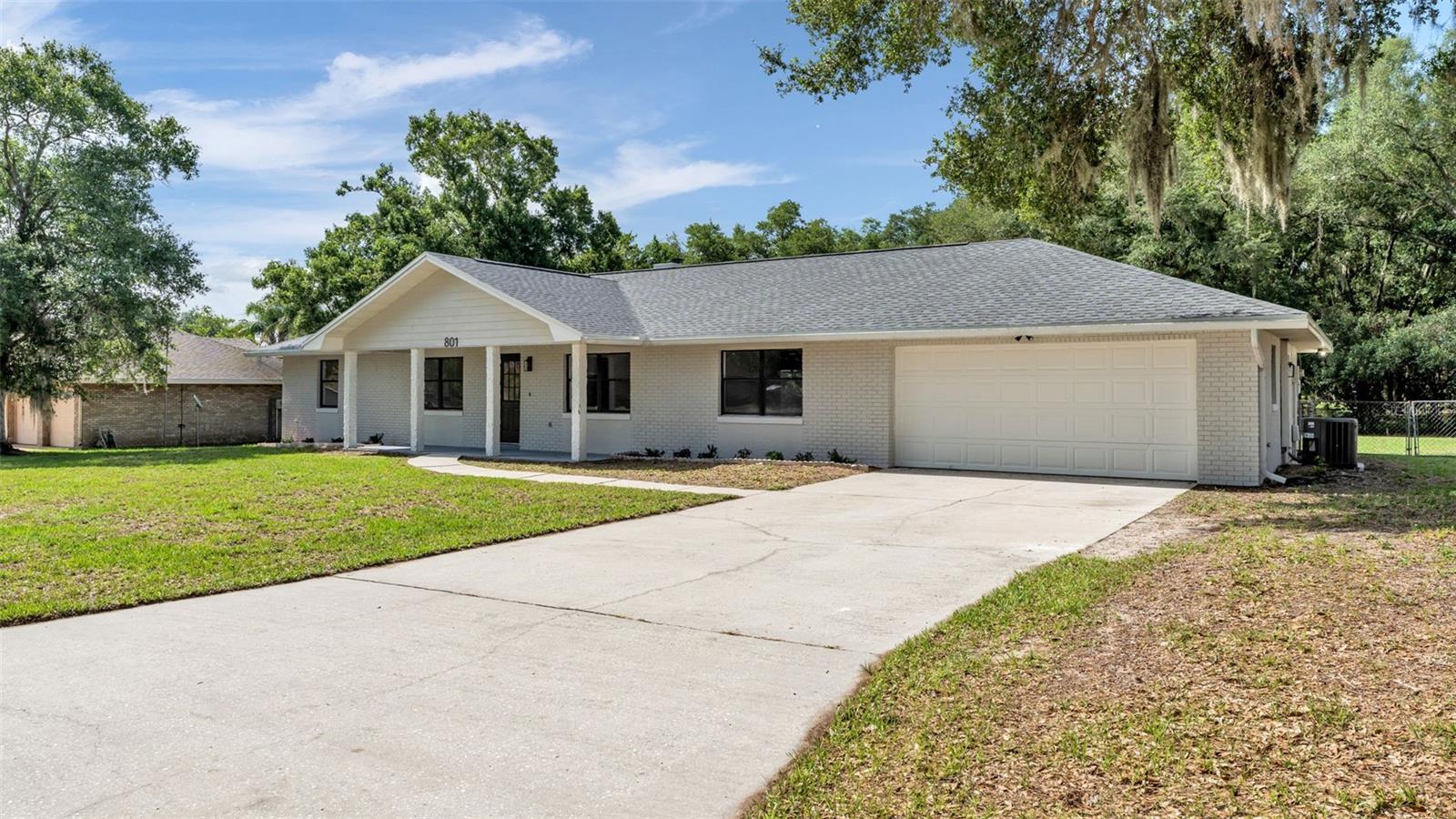 801 Cedar Knoll Drive S