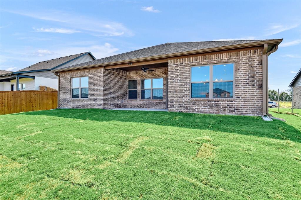 1808 Aleia Cove