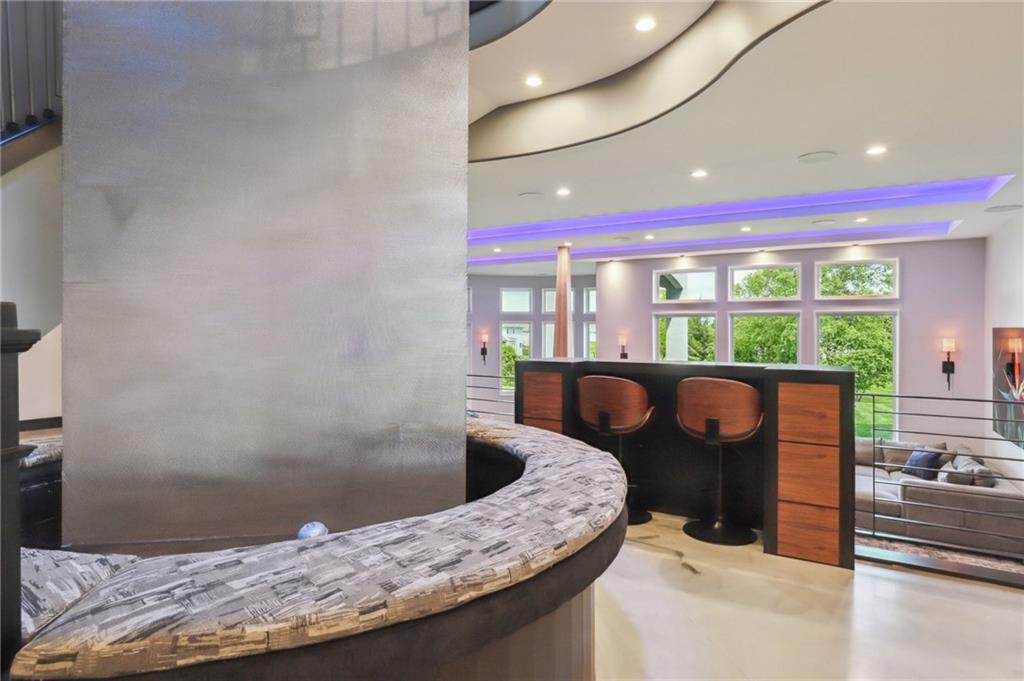 10239 N Kansas Avenue