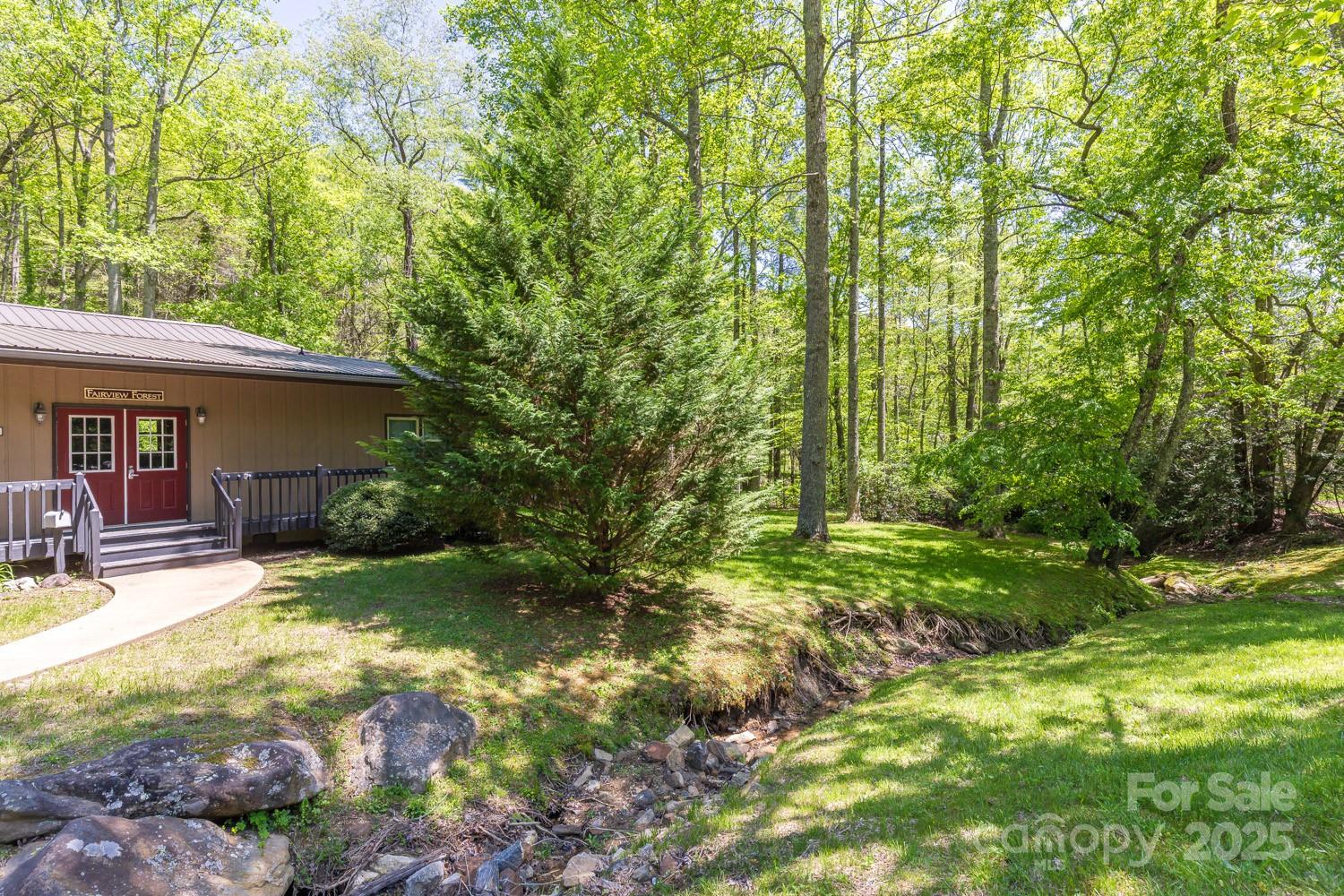 99999 Fairview Forest Drive