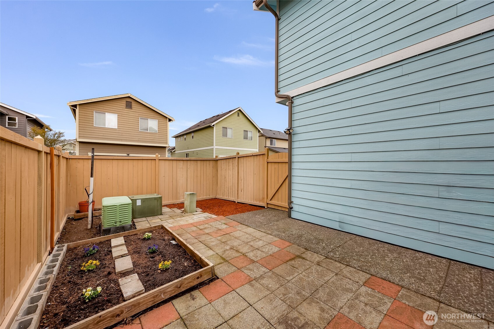 336 Tremont Avenue