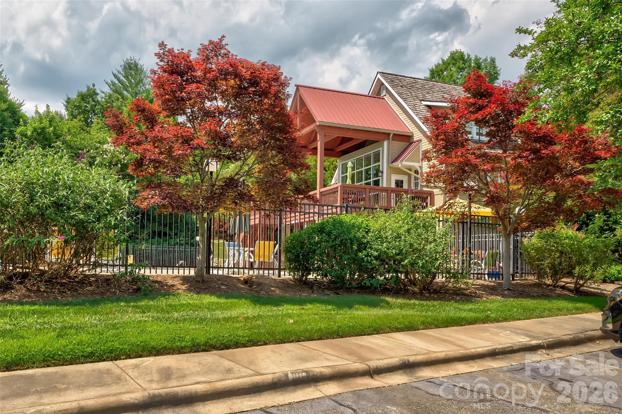 1513 Braxton Gate Drive 216