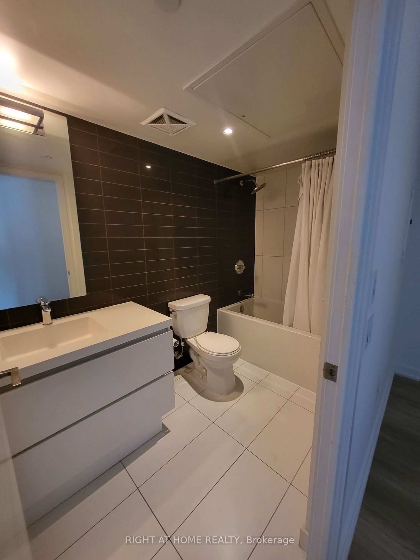 85 Queens Wharf Rd 3503