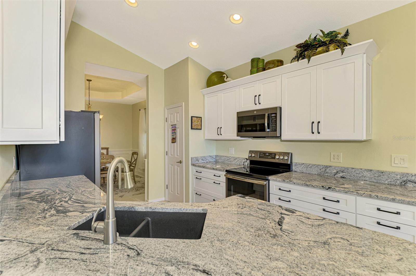 4604 Club Drive B201