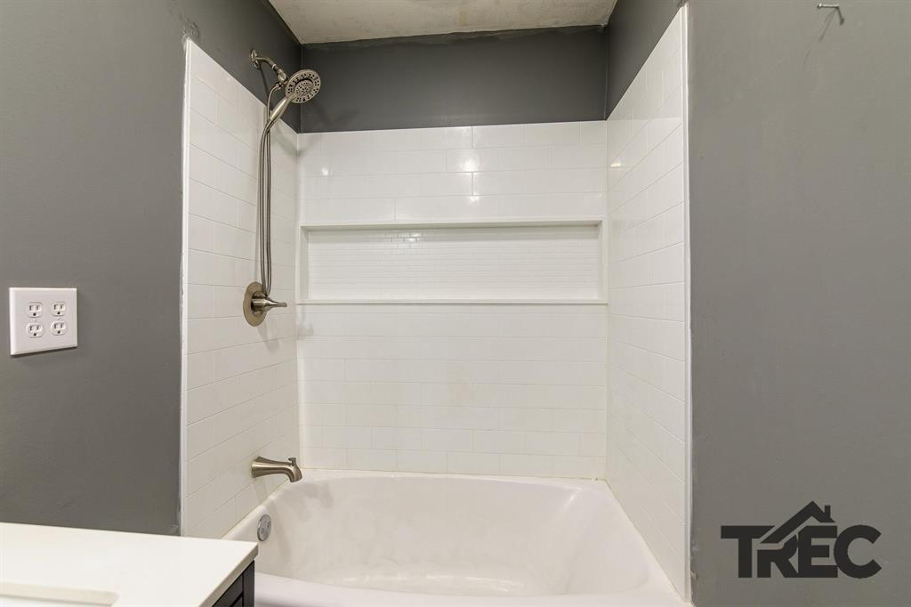 1151 Lane 6