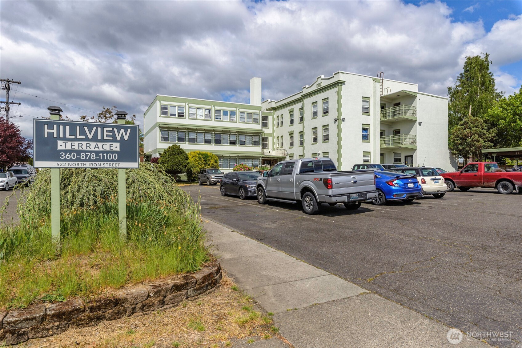 HILLVIEW TERRACE APTS. is a lucrative investment opportunity with a current cap rate of 6.53%.     Featuring a mix of studios, 1-bed, and 2-bed units, this value-add property offers ample parking and full sprinkler coverage.     Situated in a desirable location and walking distance to many shops, restaurants, and more, HILLVIEW TERRACE boasts the potential for increased revenue with just simple rent raises, and minor cosmetic improvements to an est. 8.52% cap rate.    The well-maintained units and favorable unit mix is an excellent choice for investors seeking steady returns. Don't miss out on this chance to acquire a promising multi-family asset and capitalize on its current success while unlocking further value in this dynamic market